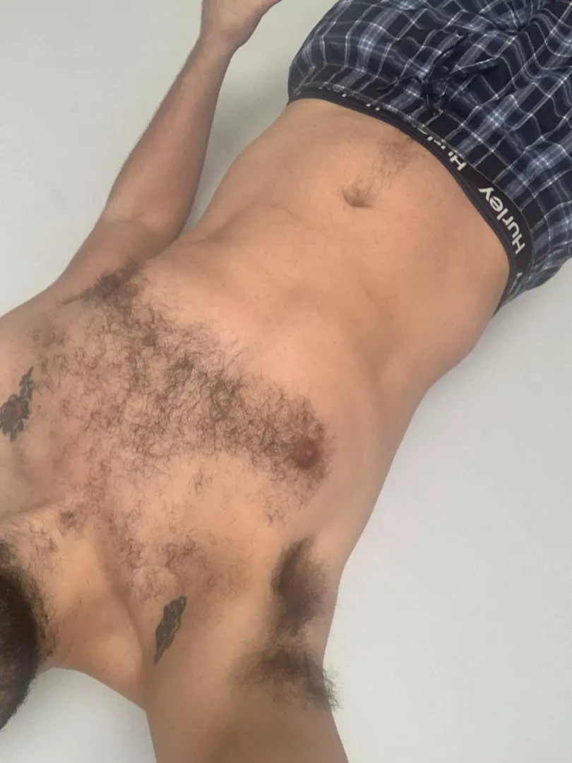 Embrace your hairy pits.