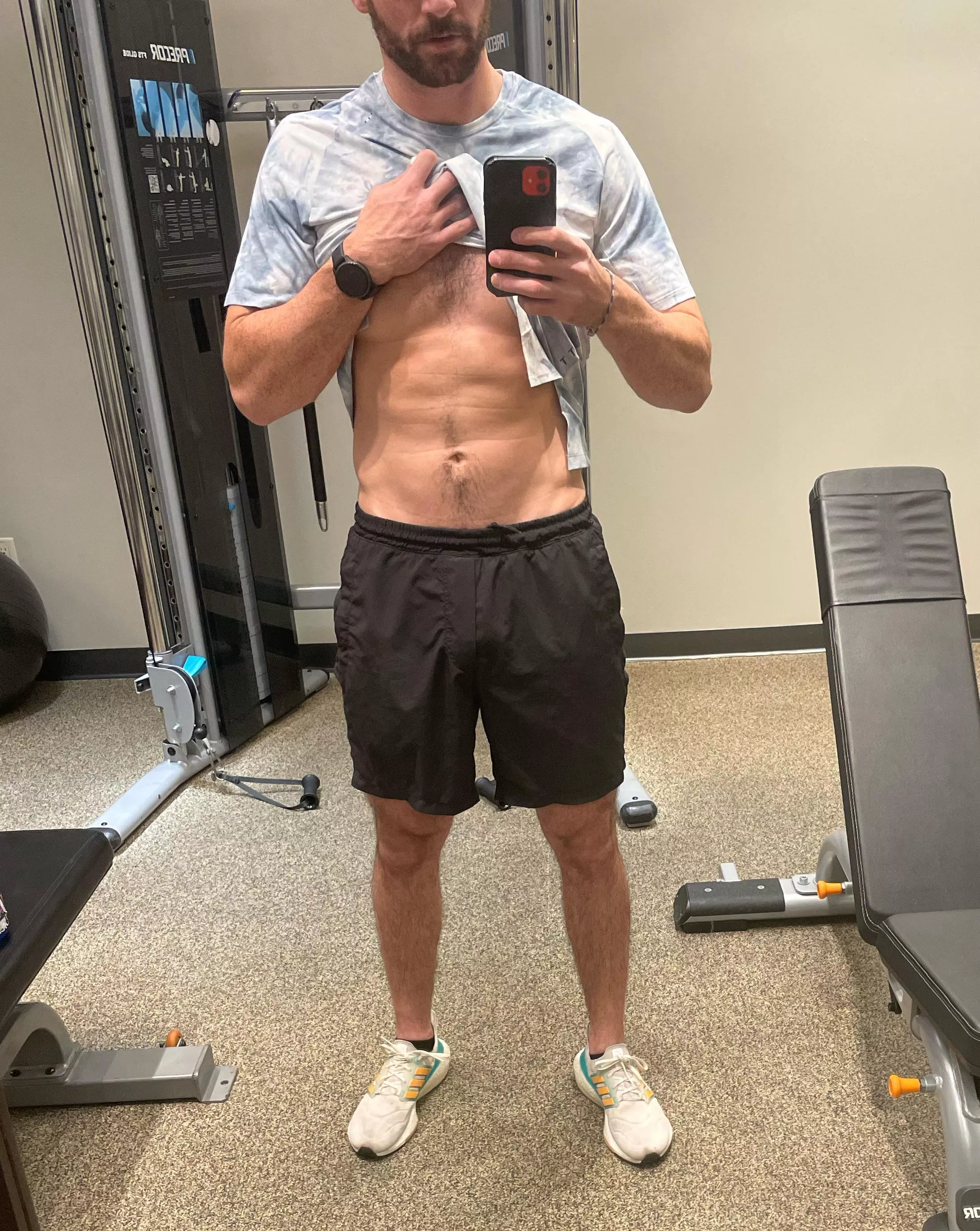 E[m]pty hotel gym … what should I do..?