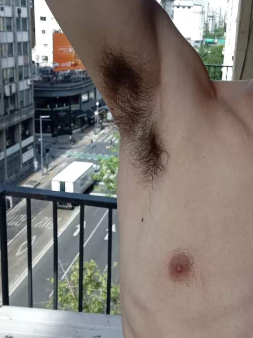 Enjoy the view🐽👅