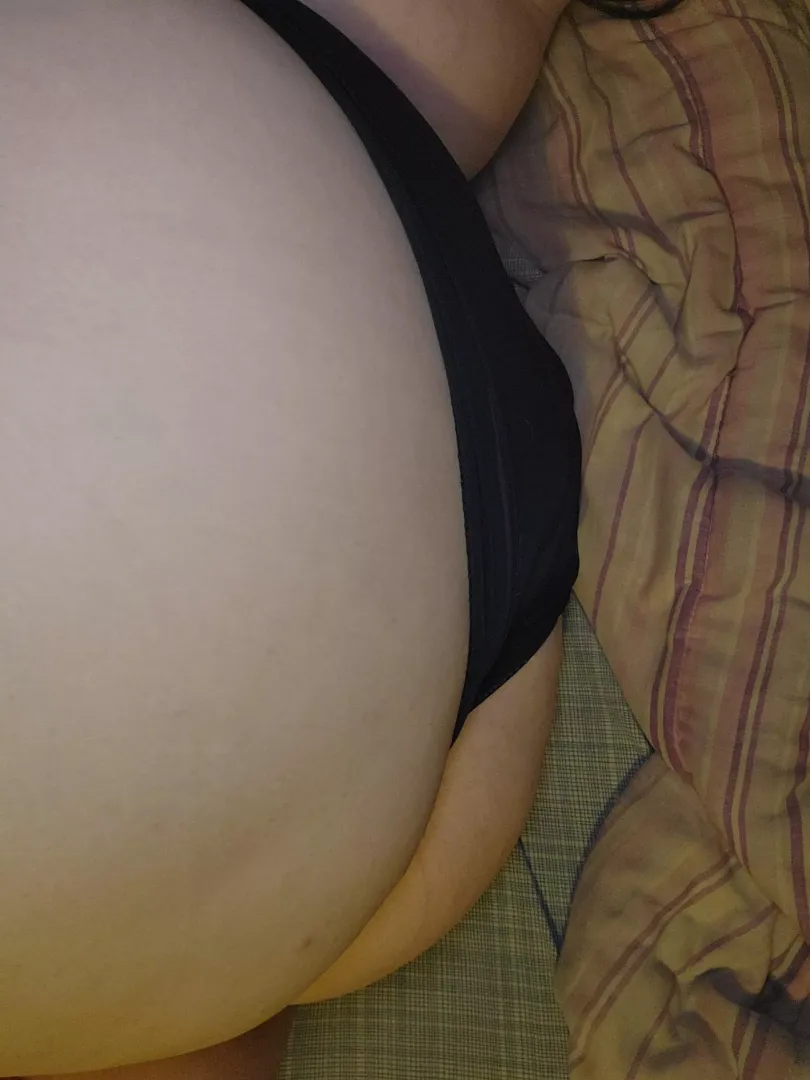 Enough ass for you? 😘