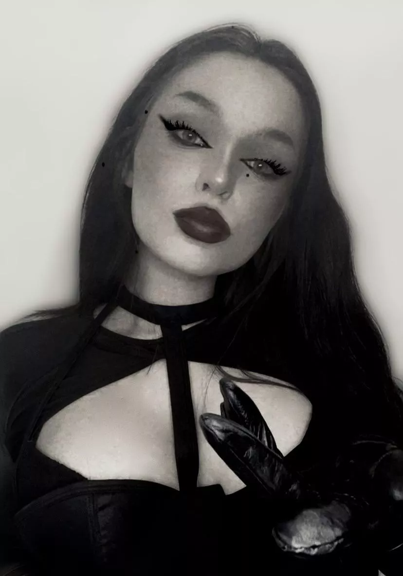 Ente r into true domination and give me your soul. Let me consume your whole miserable life taking all control over you. I will turn your brain into mush and you will end up as an addict of my divine countenance. [domme]