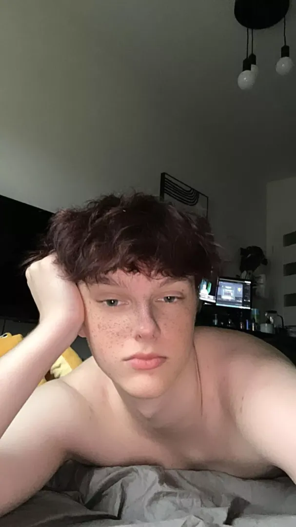 [EU] anyone needs a dc buddy?