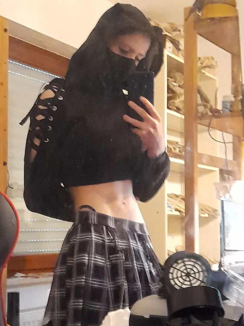 Even more tummy!!!