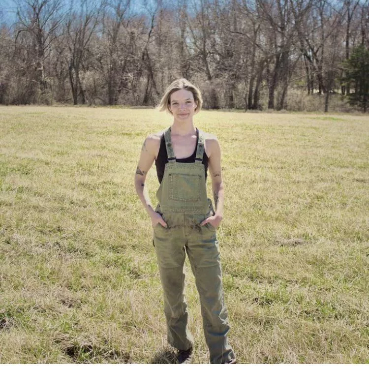 Evie from Kansas