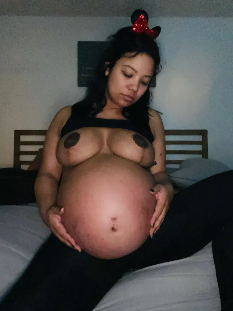 Excuse how exhausted I looook, but belly is too big 🥺(OC)