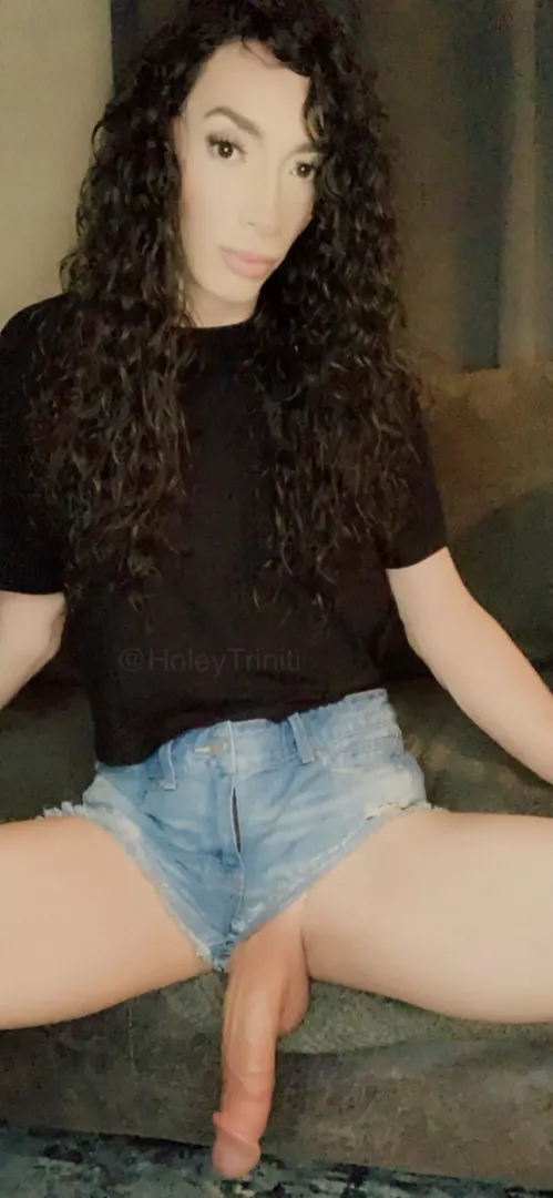 “Excuse me mam something fell out of your shorts🤭😯” Well what are you waiting for, on your knees 😈