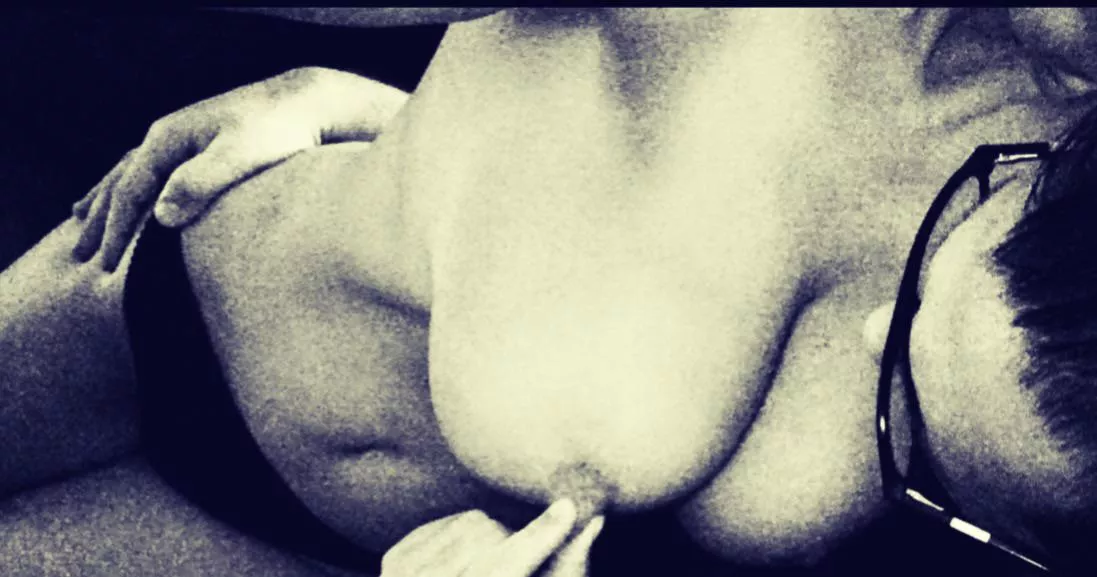 (F)