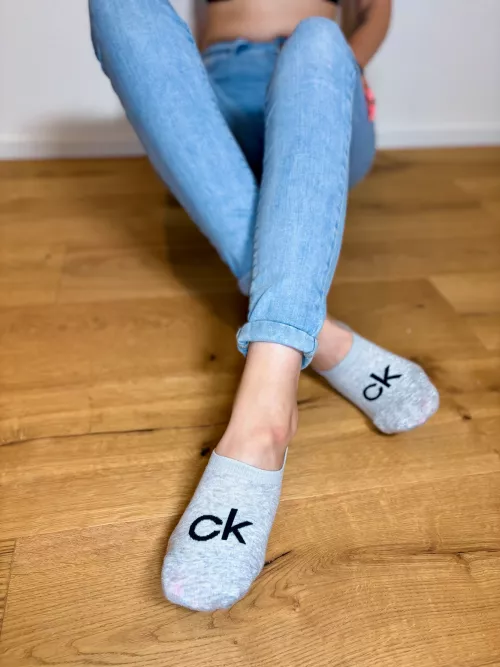 [F] Forgot the tag. Now here we go again with my cute CK ped socks hihi