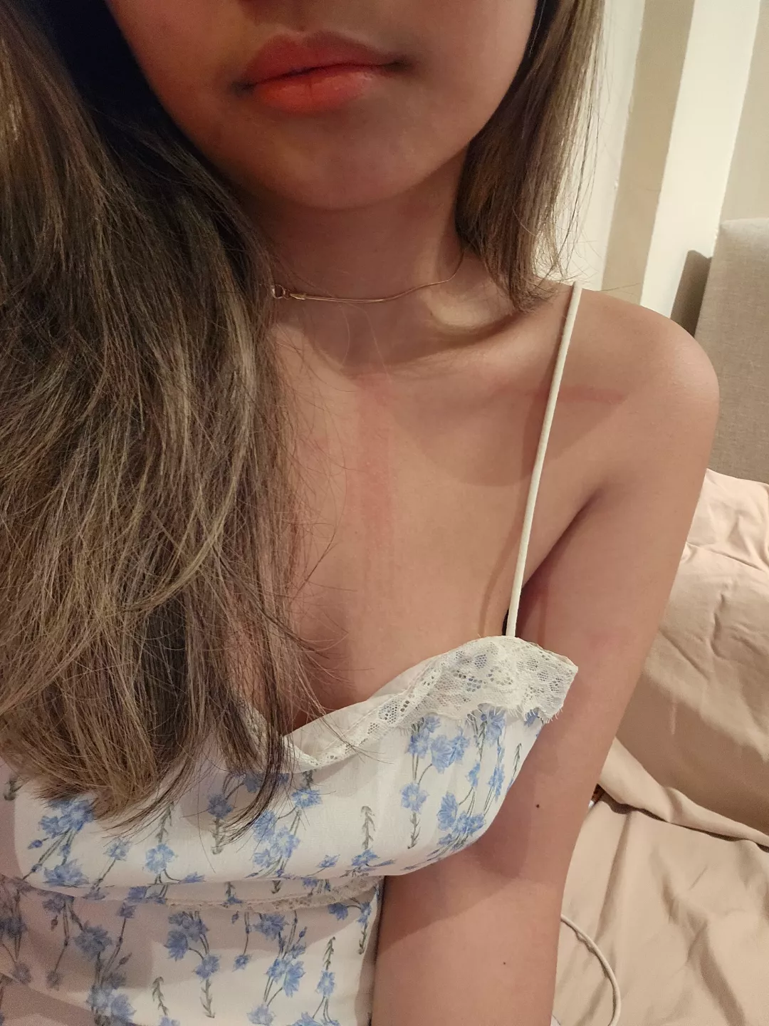 [F] hiiiii I'm bored