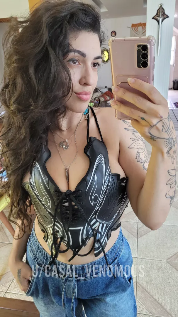 [F] It's like an RPG armor.