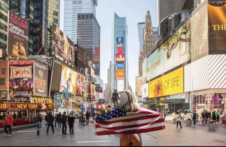 [F] Just a normal American girl that is patriotic!