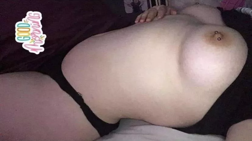 (F)