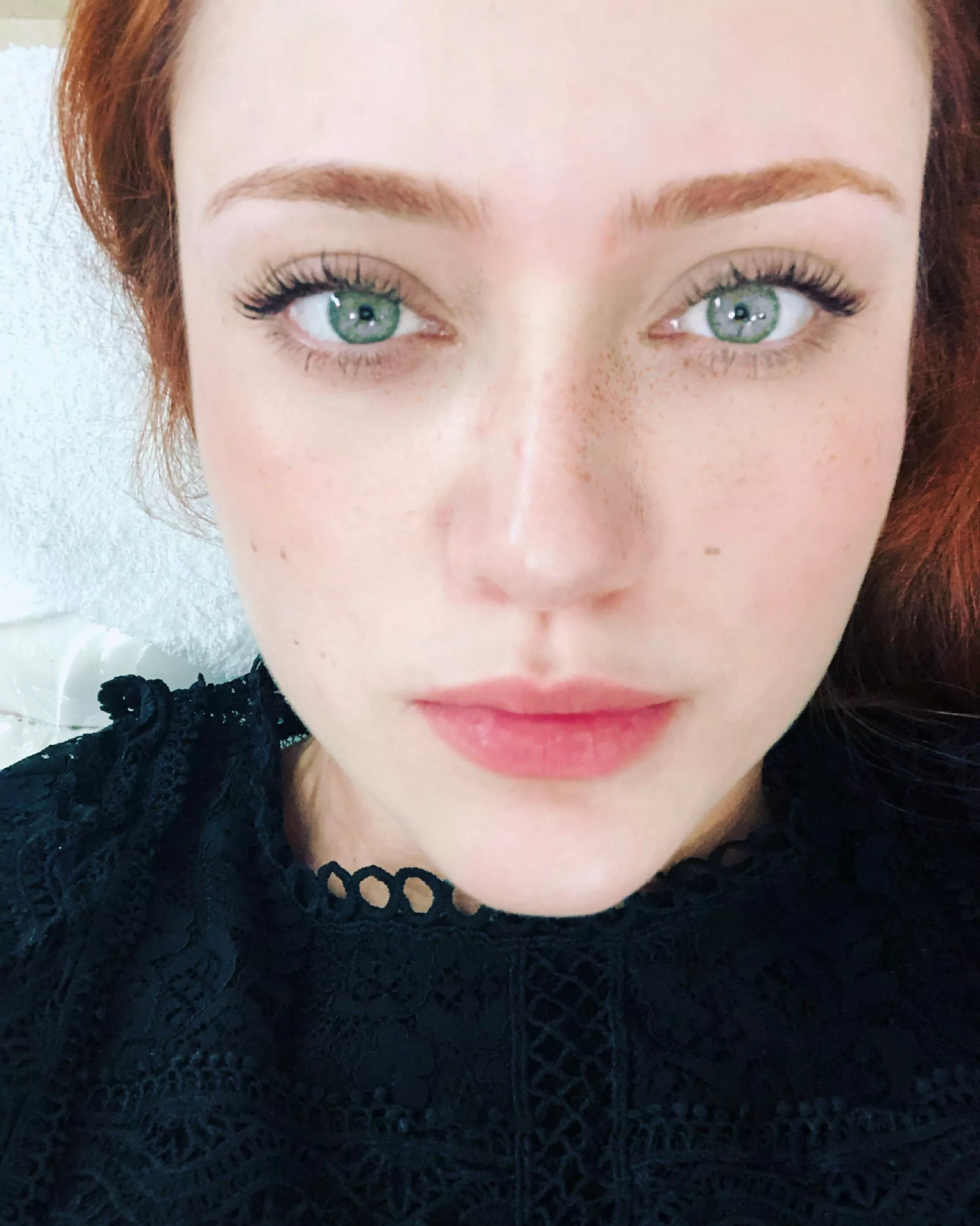 [f] my eyes are up here