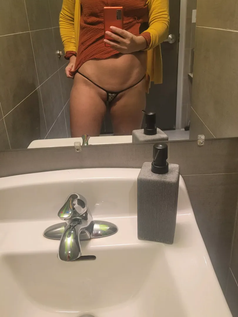 [f] Office Slut