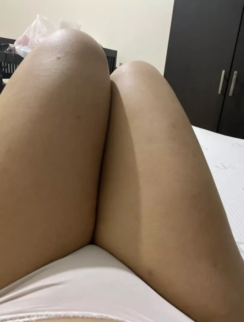 (F)