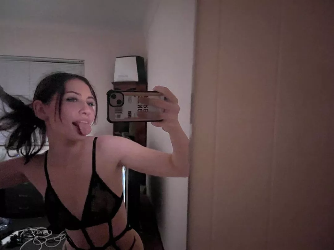 F18 fill me up already ;)