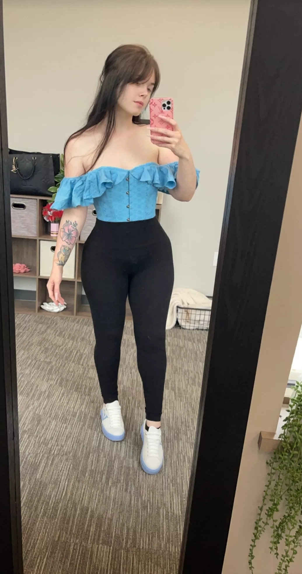 F20 - Feeling blue😅