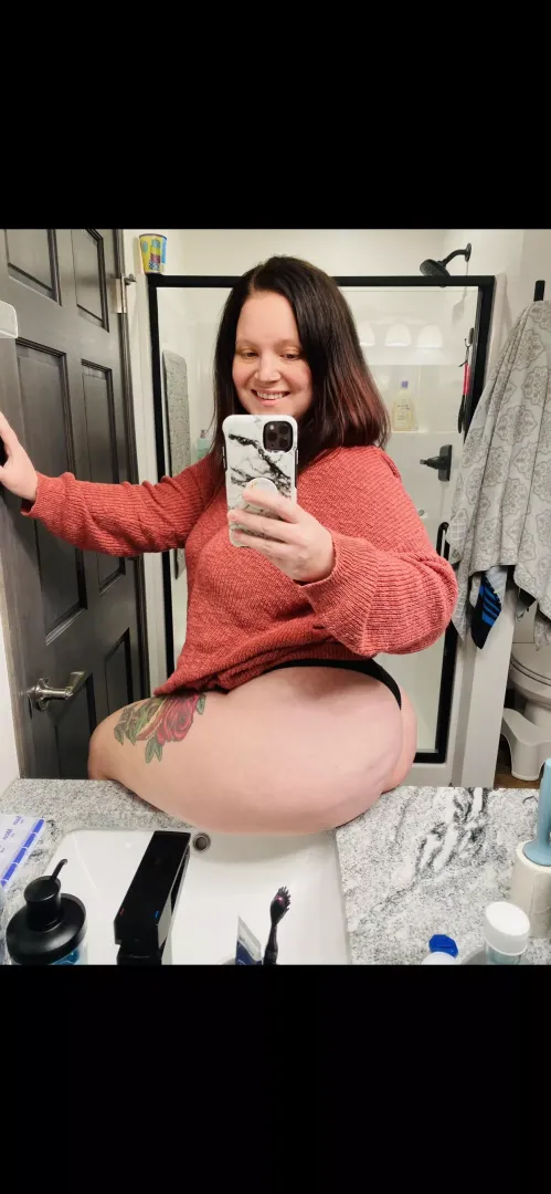 F31 Good morning. Are you an ass man?