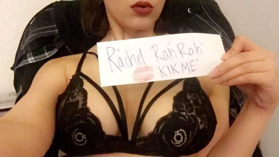 [F4M] sneak into my house and breed me while my boyfriend sleeps