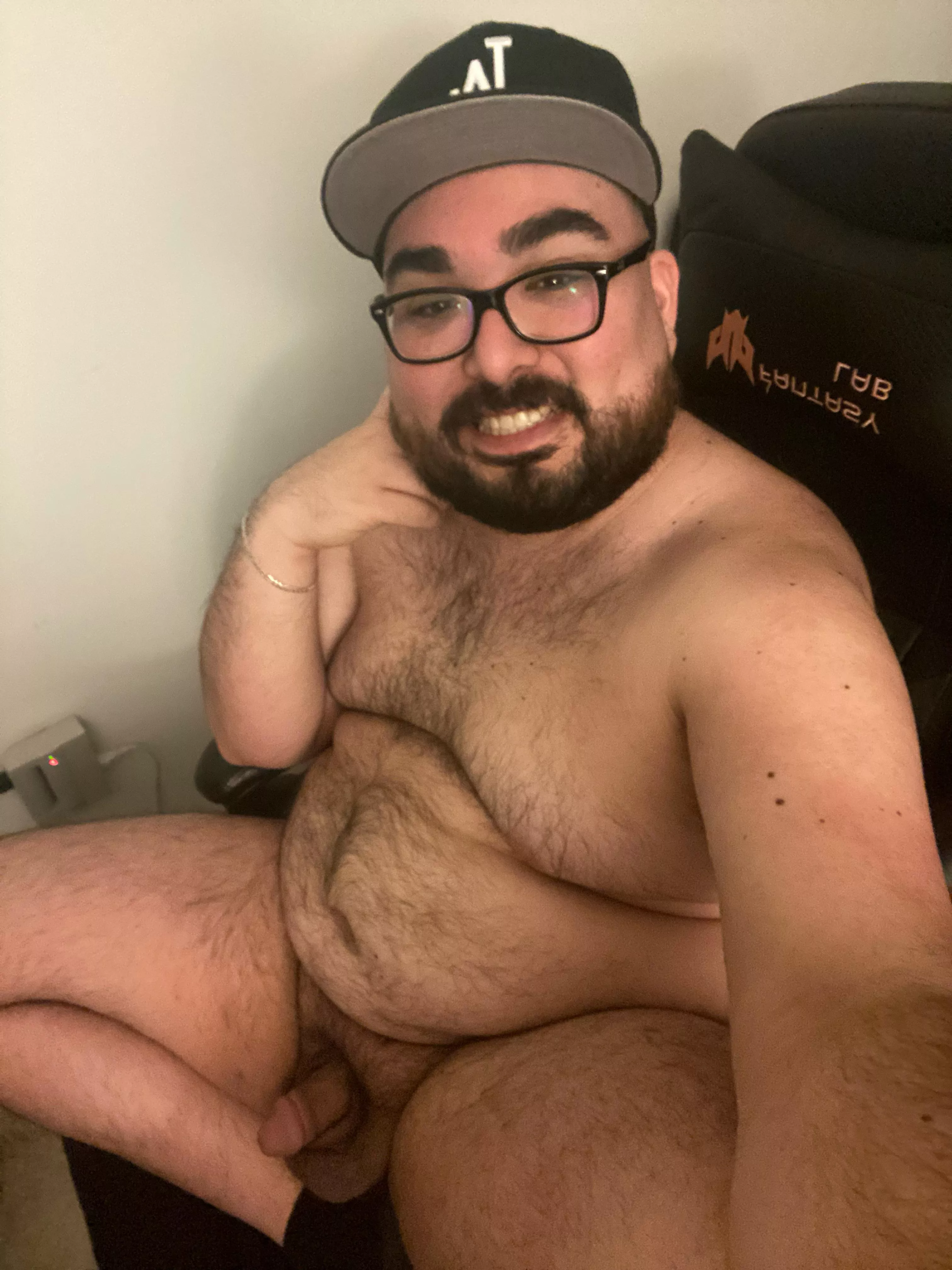 Fat and queer 🐻