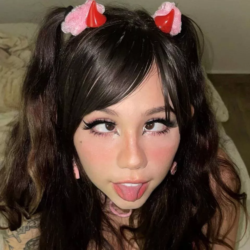 Feed me senpai