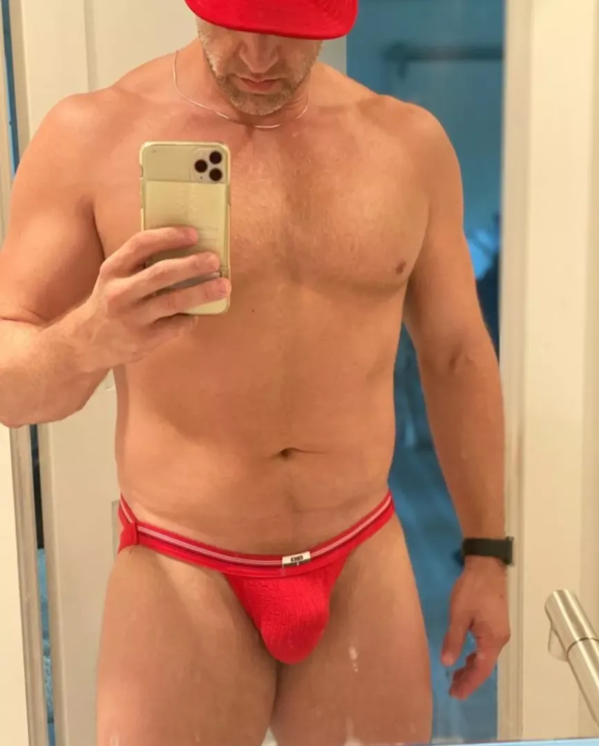 Feeling a bit frisky after hitting the gym. Anyone else sensing the heat?