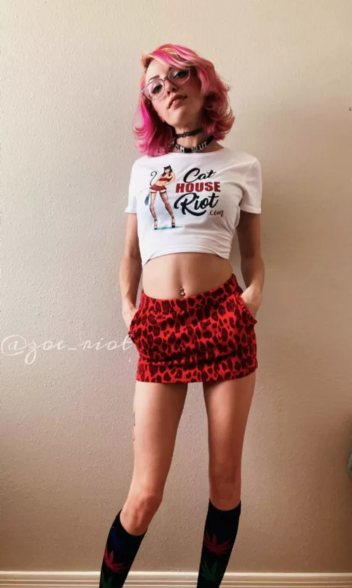 Feeling cute in this outfit :)