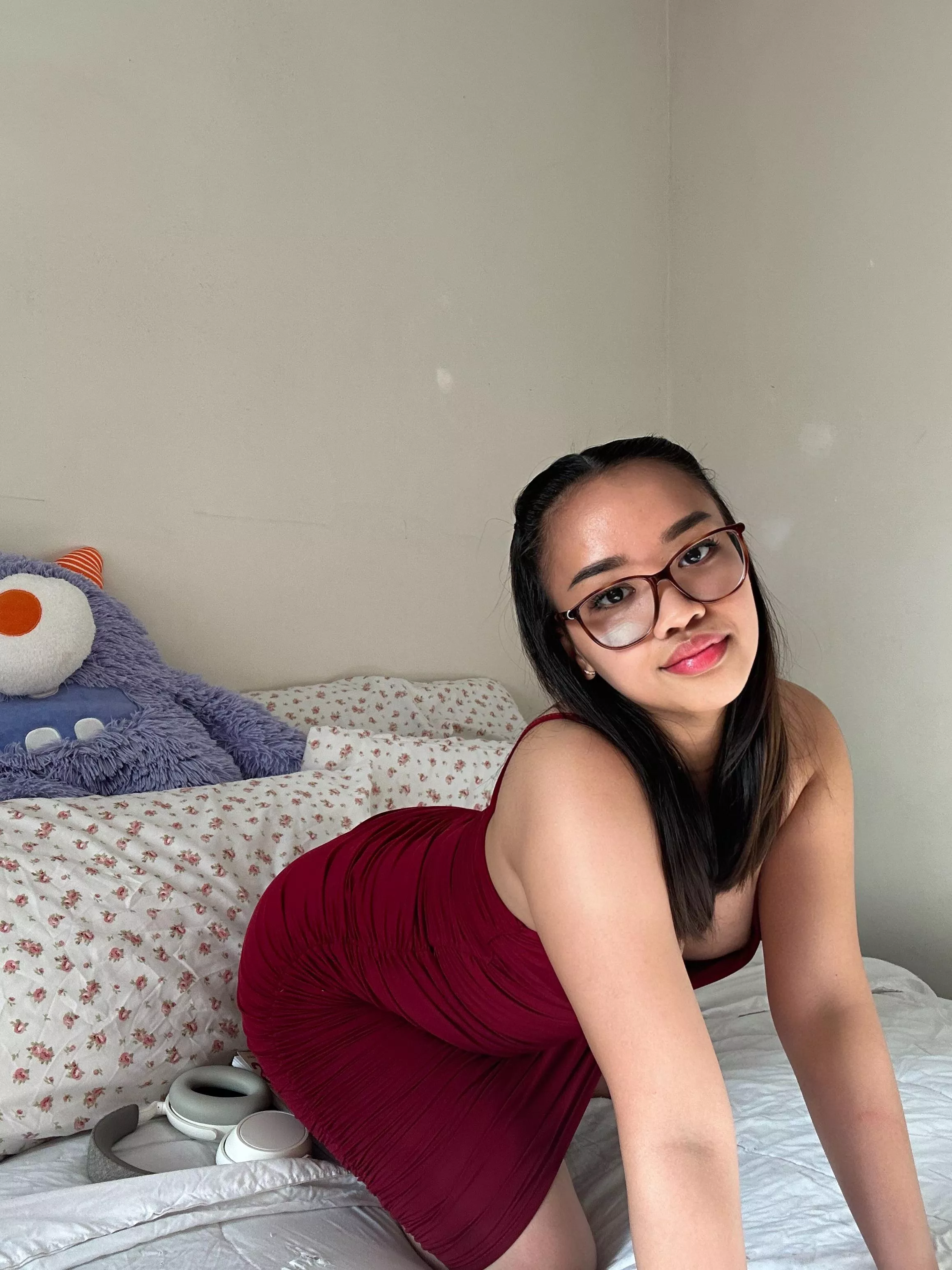 Feeling cute in this red dress