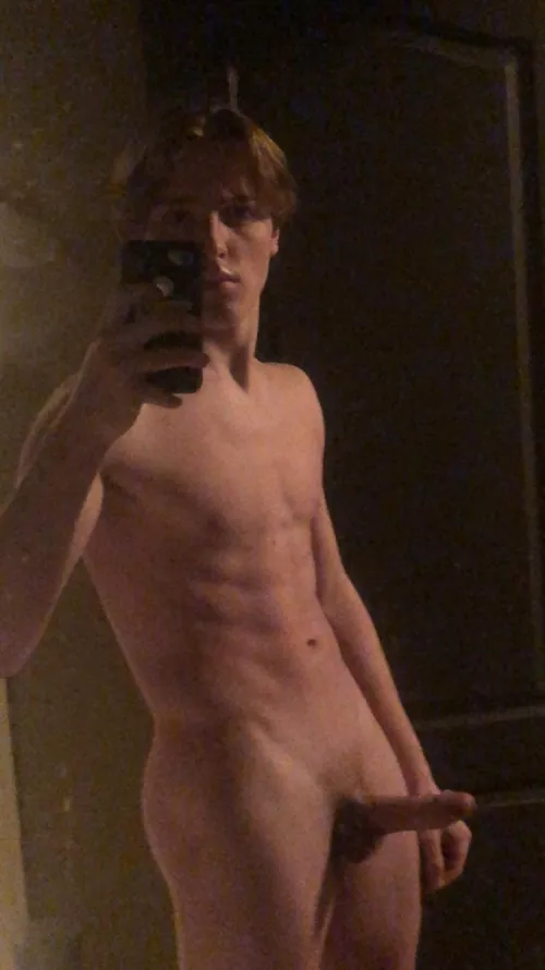 Feeling horny 18yo