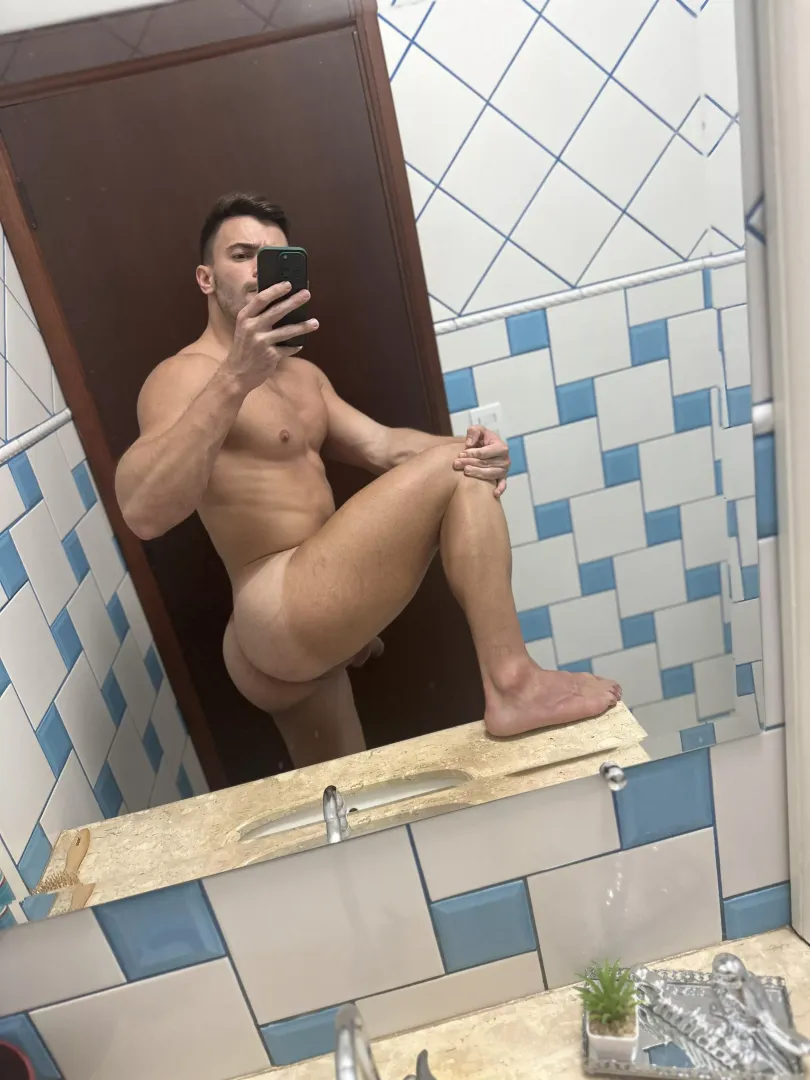 Feeling horny and imagine a thief broking into my house and forcing me to do stuff