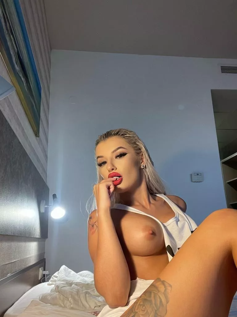 Feeling horny when the night comes