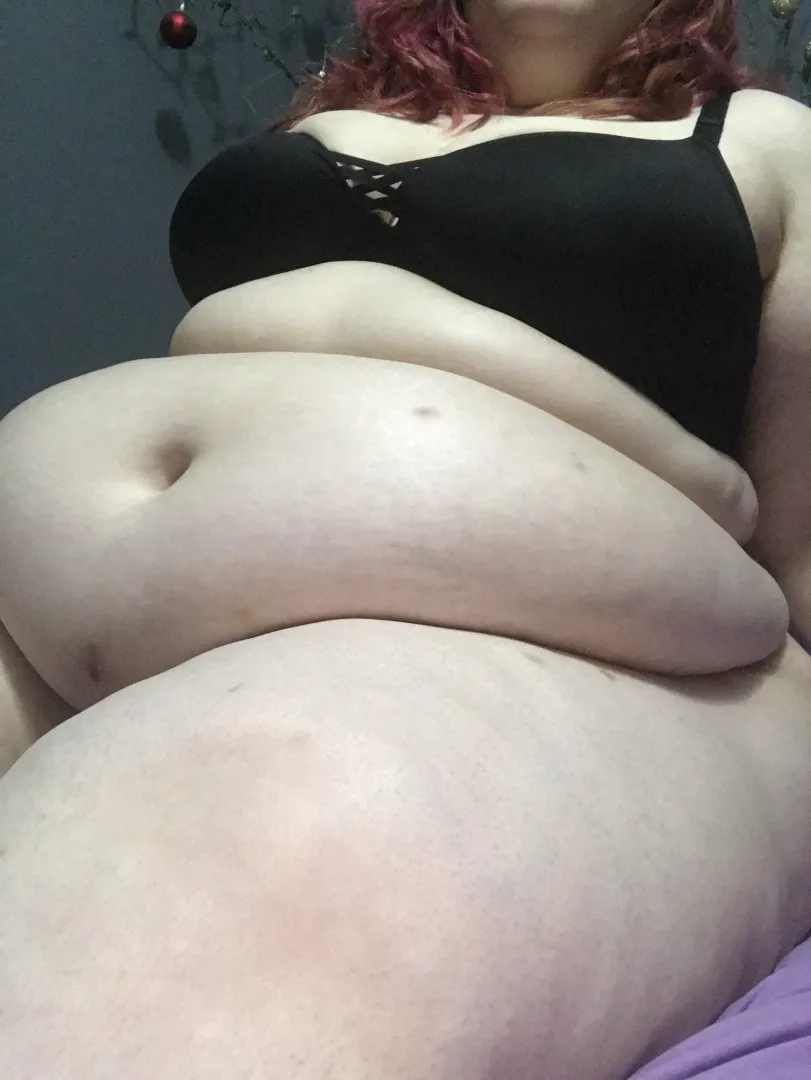 Feeling lonely :(