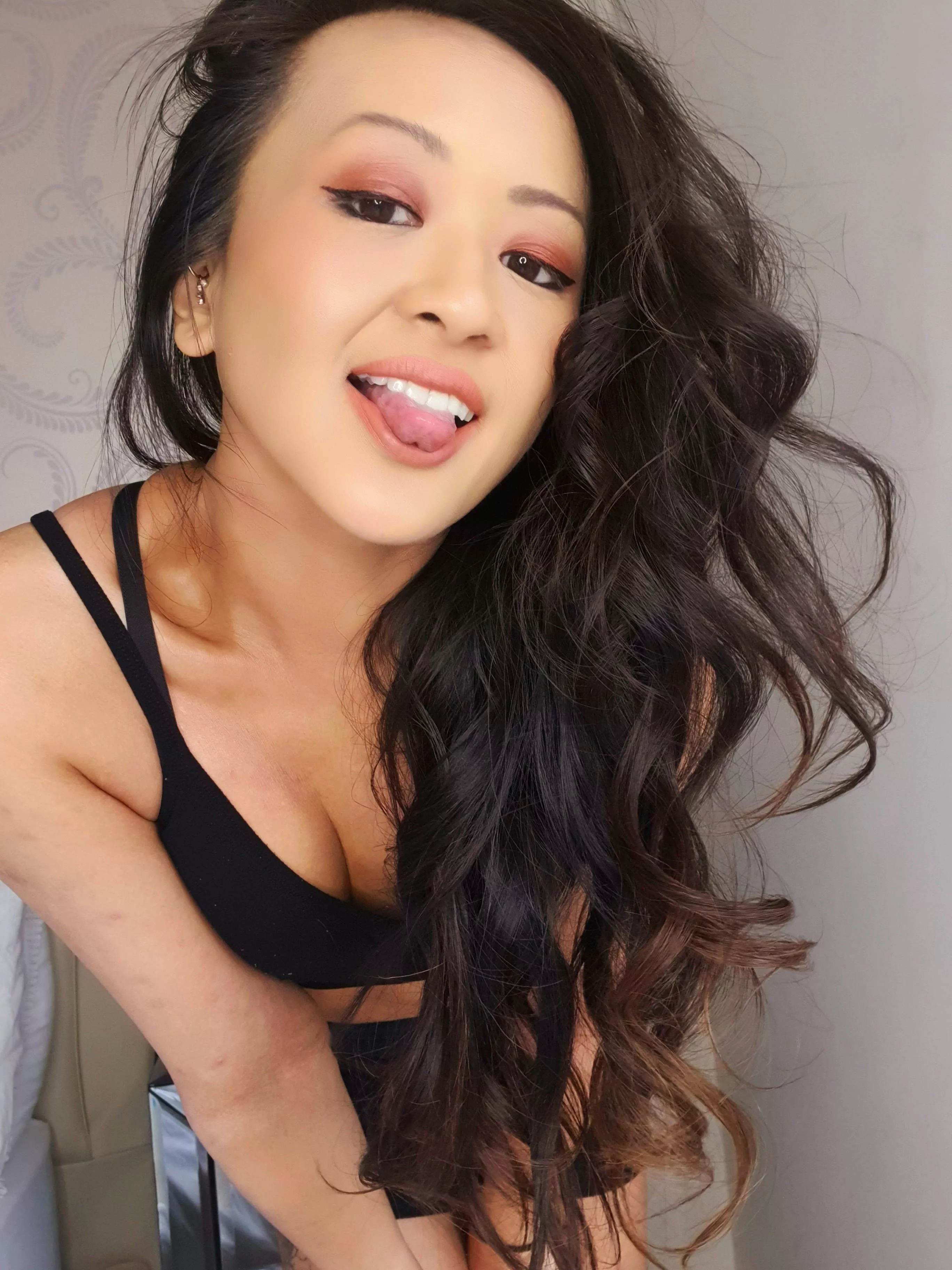 Feeling playful tonight 😜