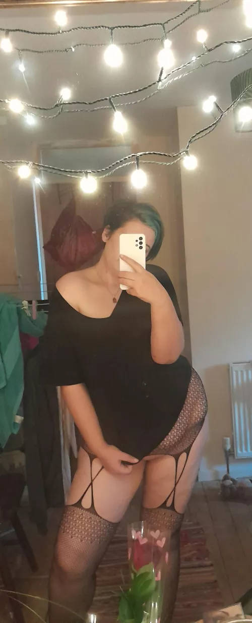 Feeling poorly, need someone to bend me over and fuck me better. Are you up for the challenge?