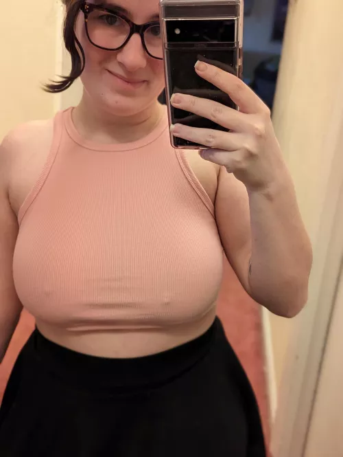 Feeling pretty 😍