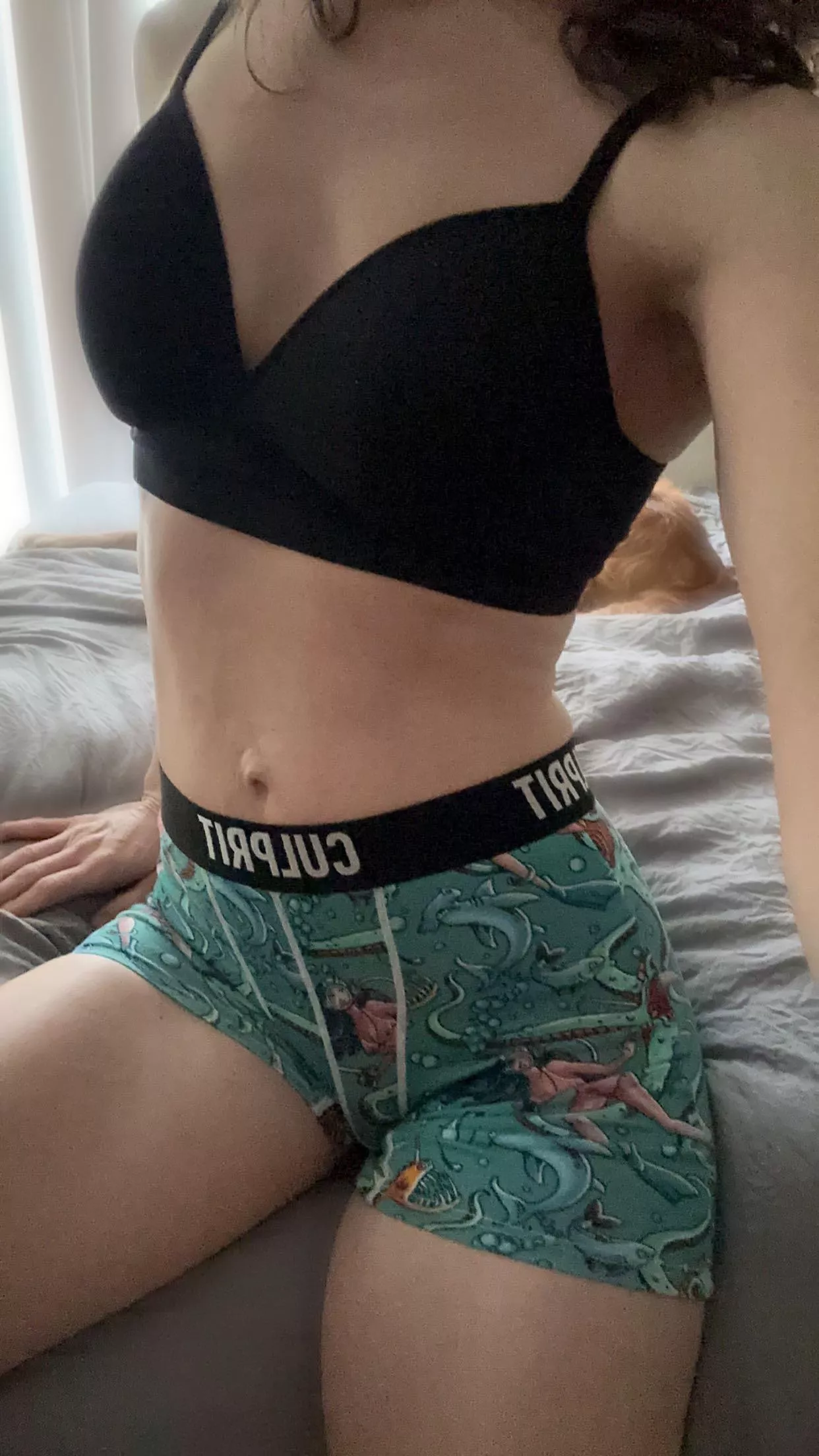 [F]eels like a casual day 🤷‍♀️💋