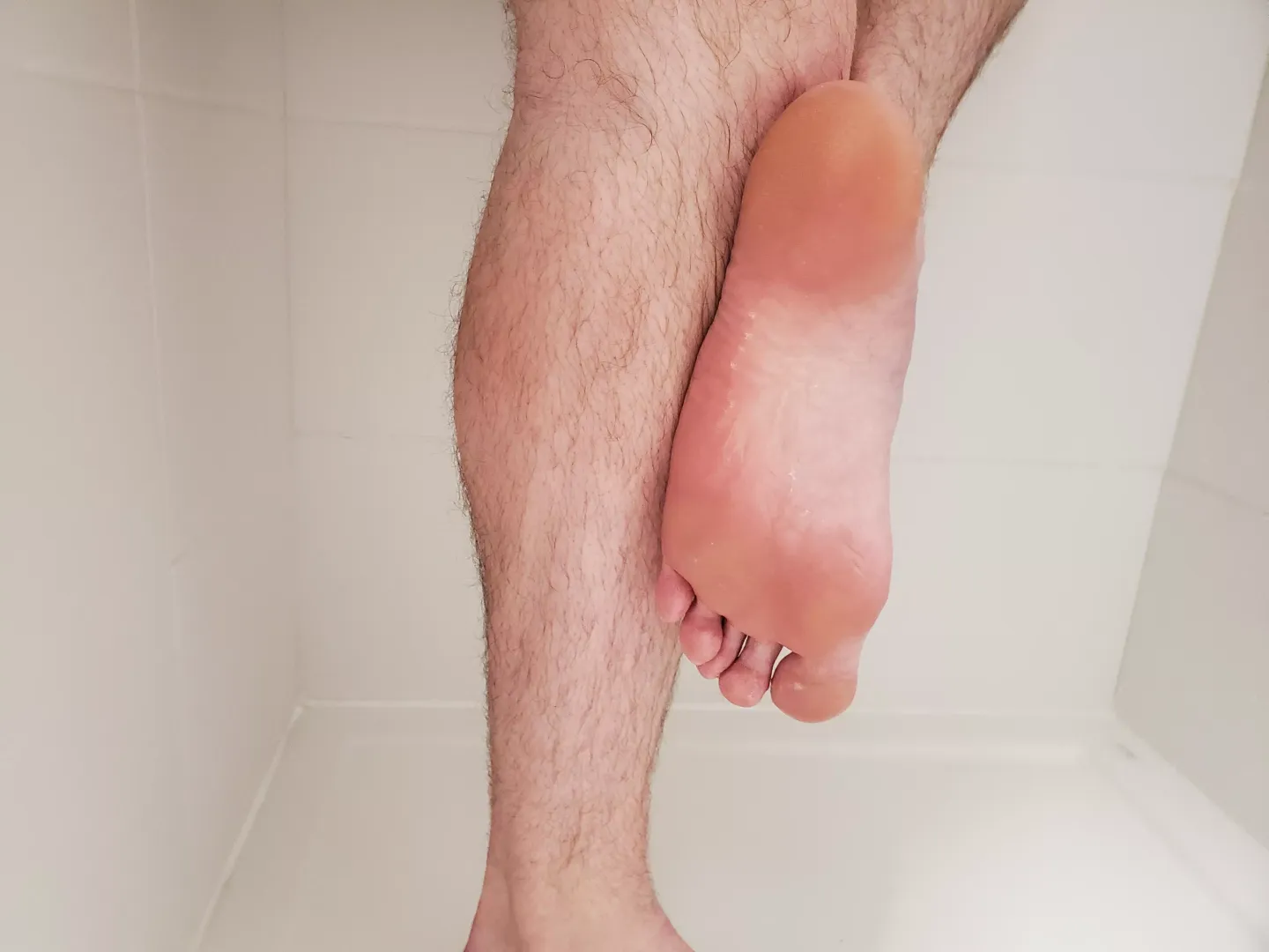 Feels nice to have clean feet! 😊