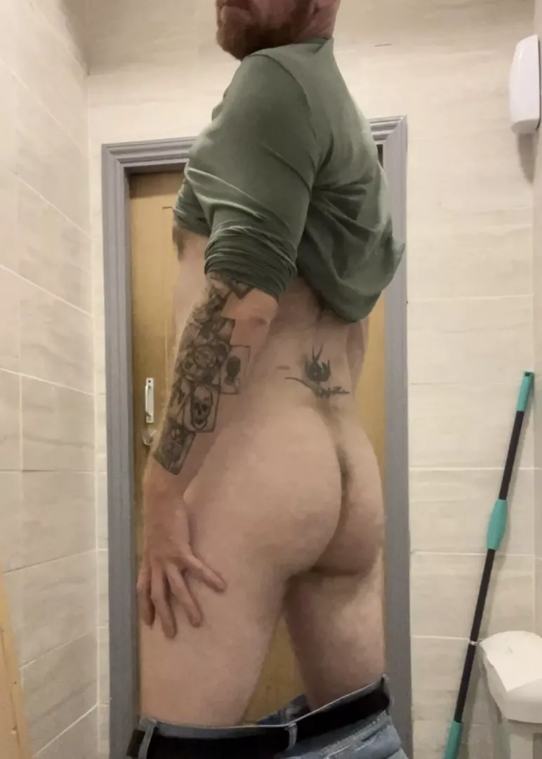Felt a bit cheeky in work 🍑😜