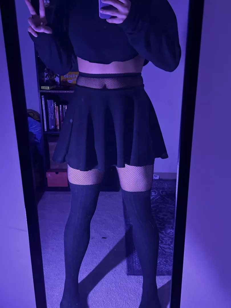 Felt cute 🖤