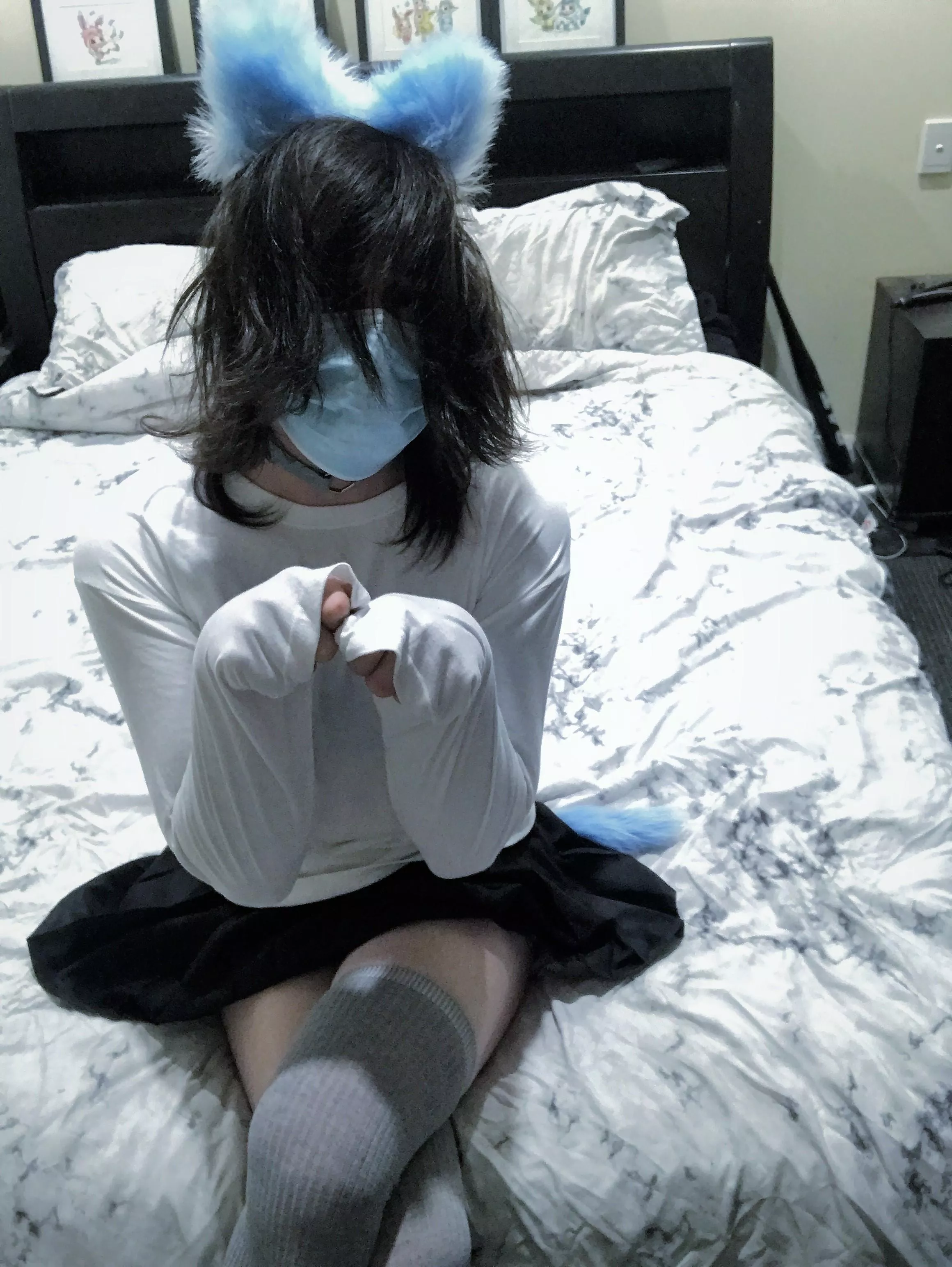 Felt cute. Heyyy :3