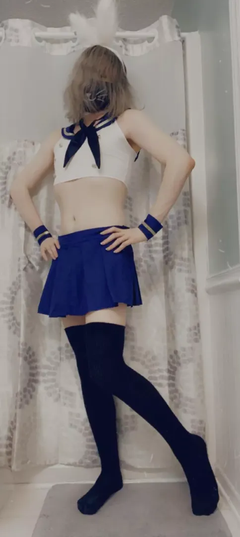 Femboy Friday :3