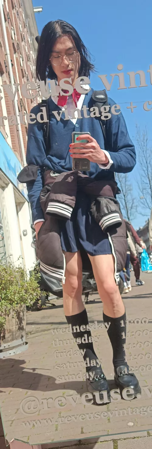 Femboy in Amsterdam (first post be kind plz !!)