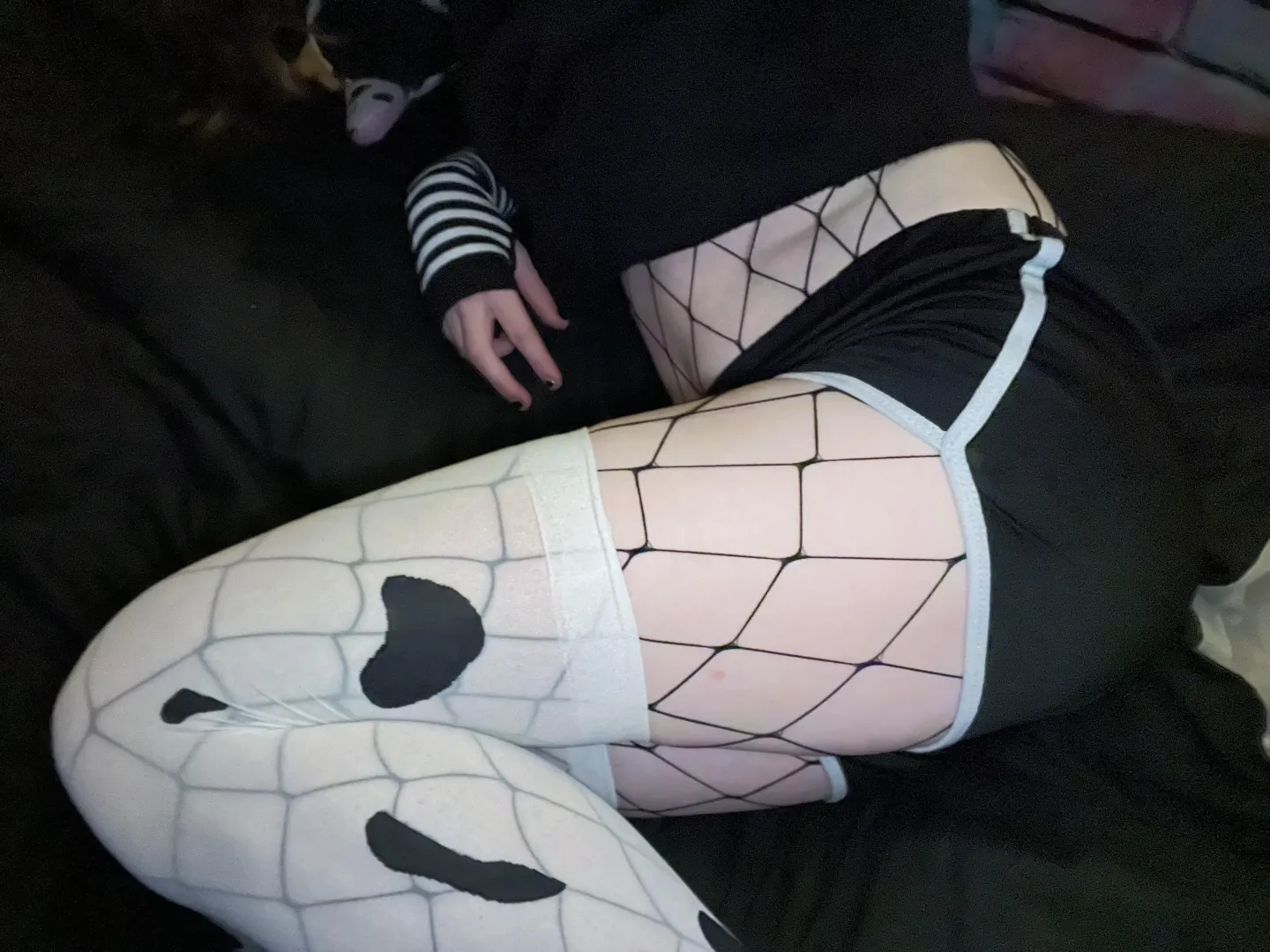 Femboy thighs save lives 💕