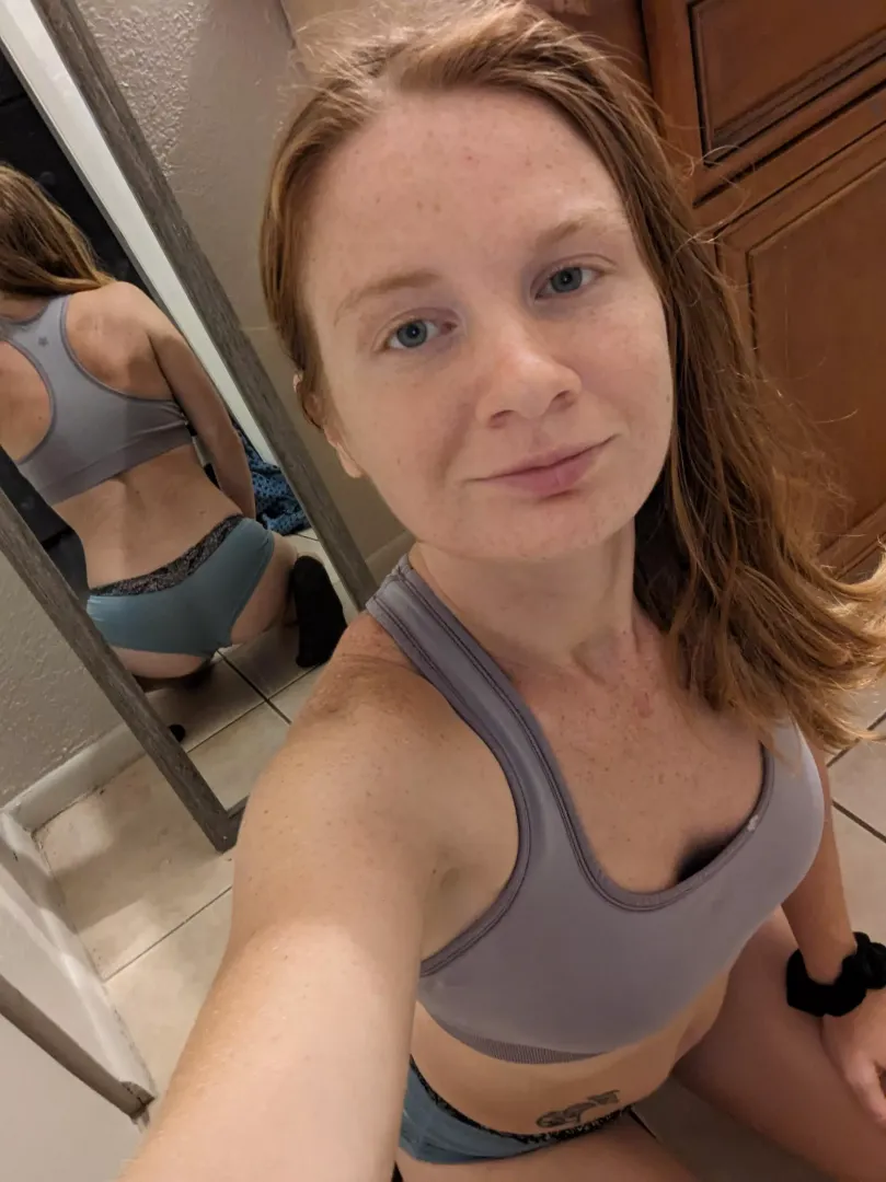 Fiery Hair, Fair and Square🟥 [F27]