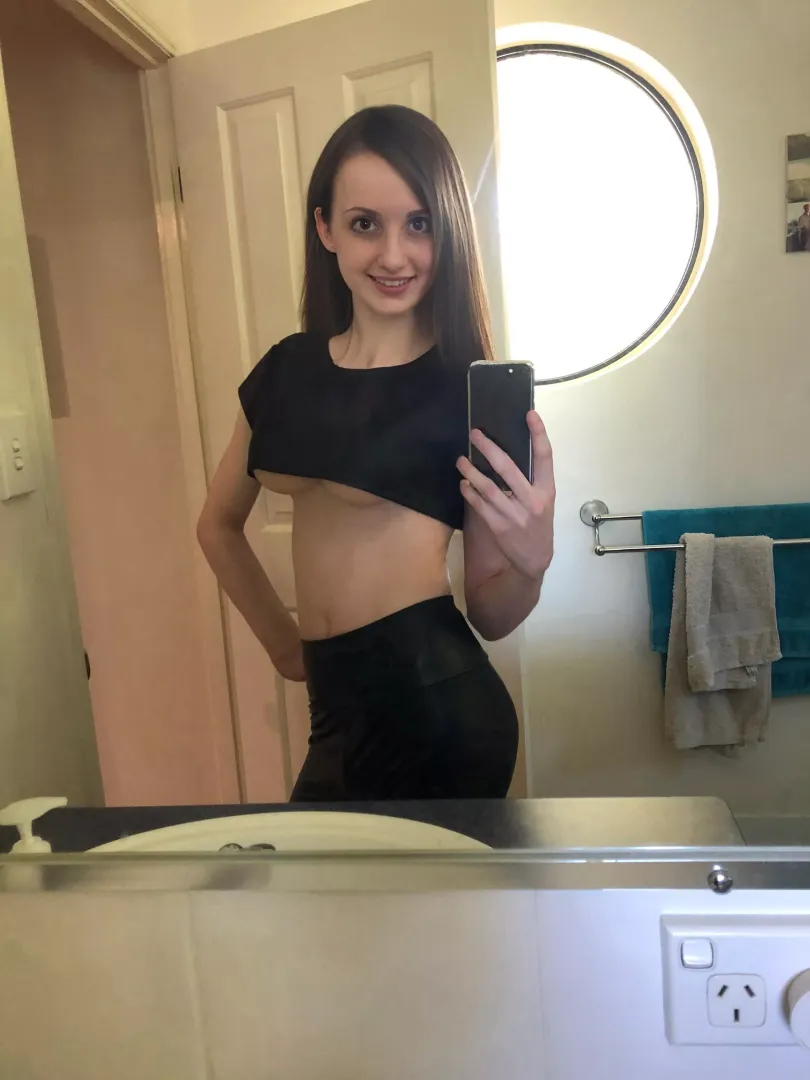 Finally got the confidence to smile with my teeth! [22f]
