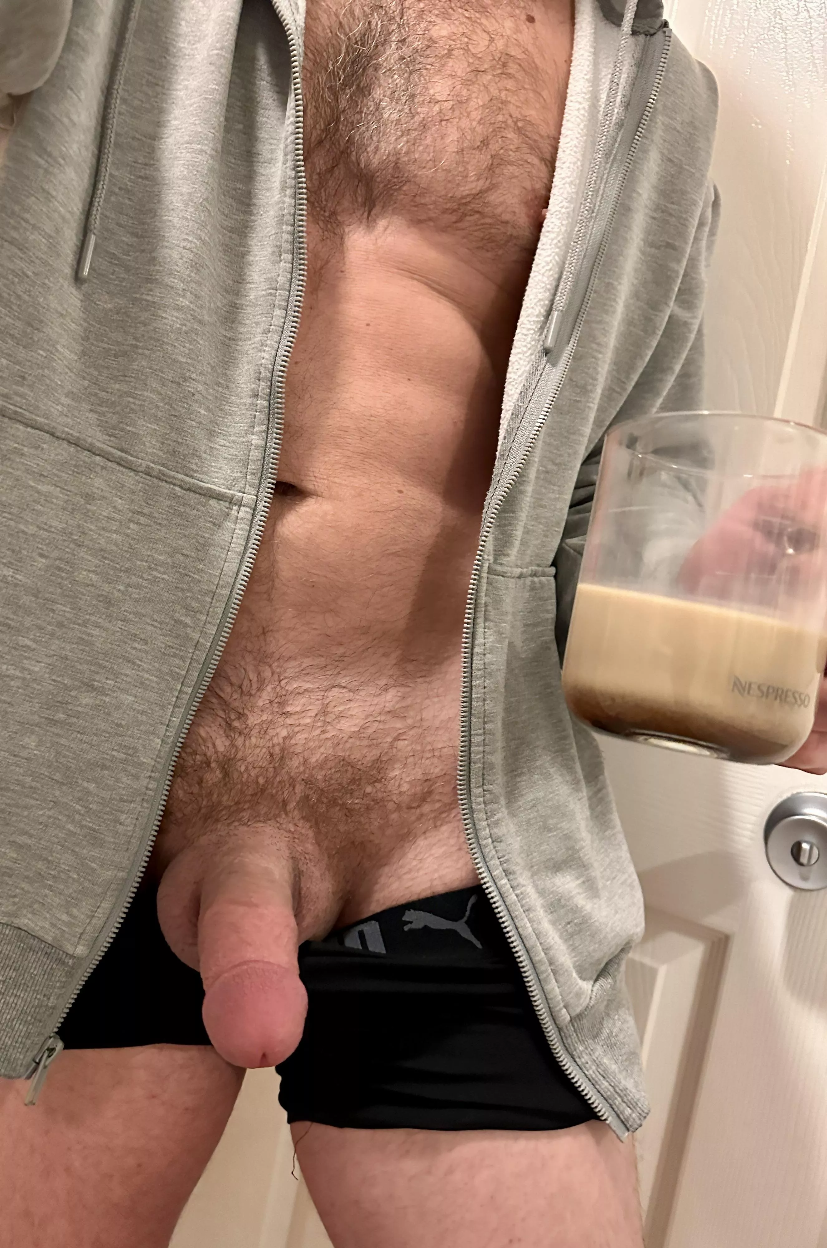 Finally some sweater weather, who wants cozy up?