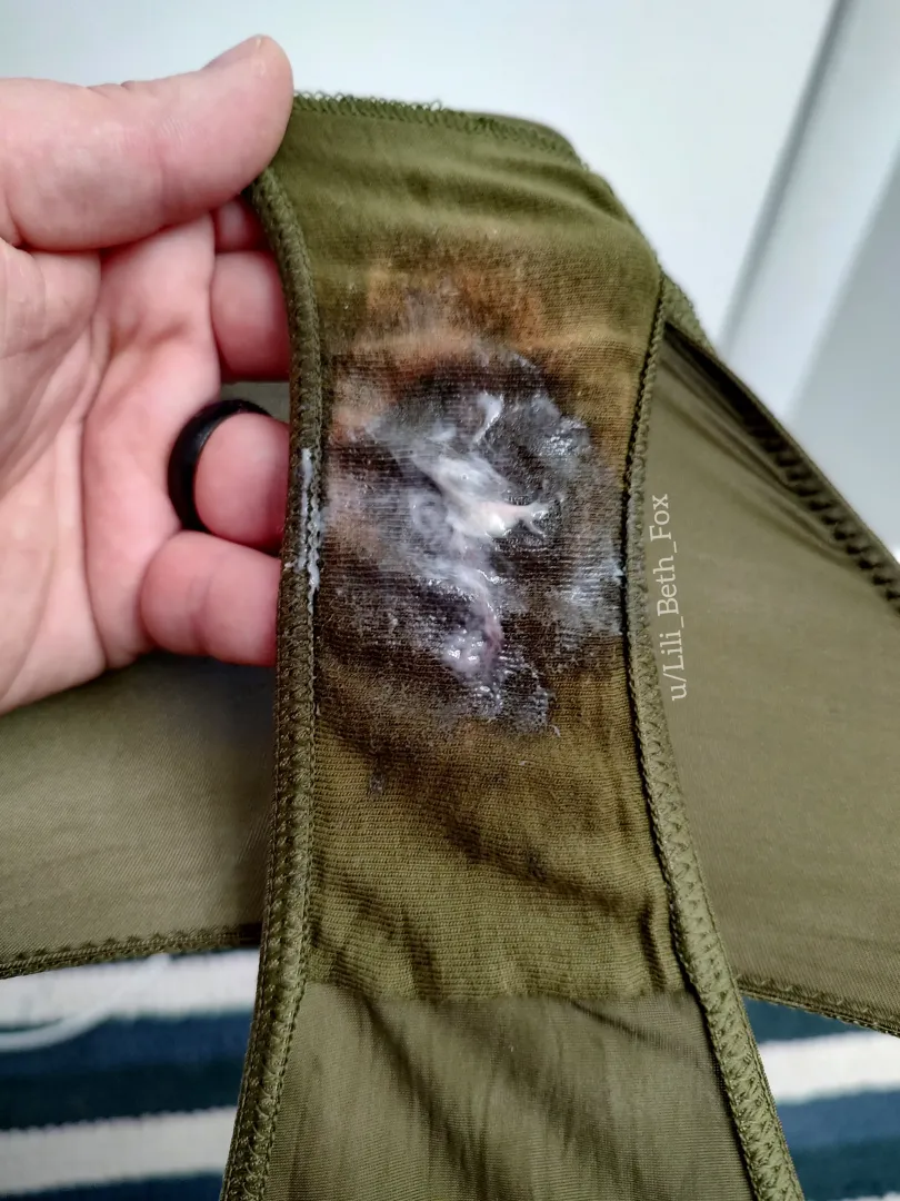 First post here... I soaked there's for three days with the power of just my pussy!