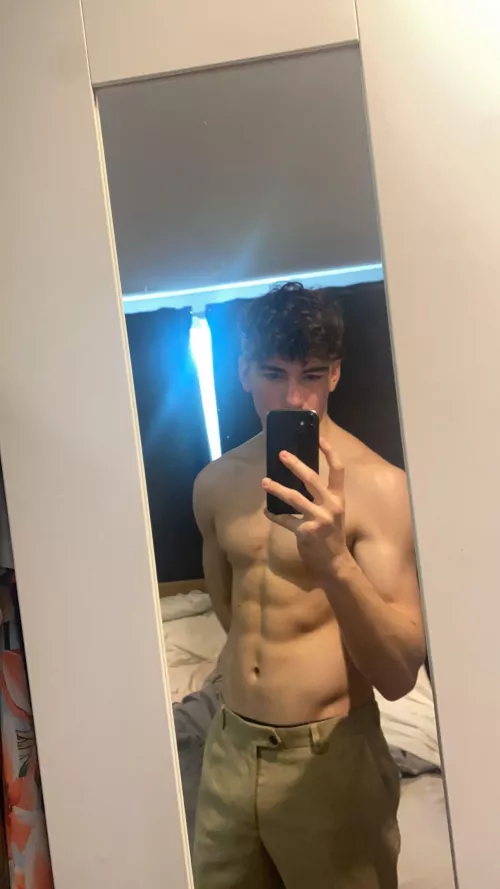 First post here say hi