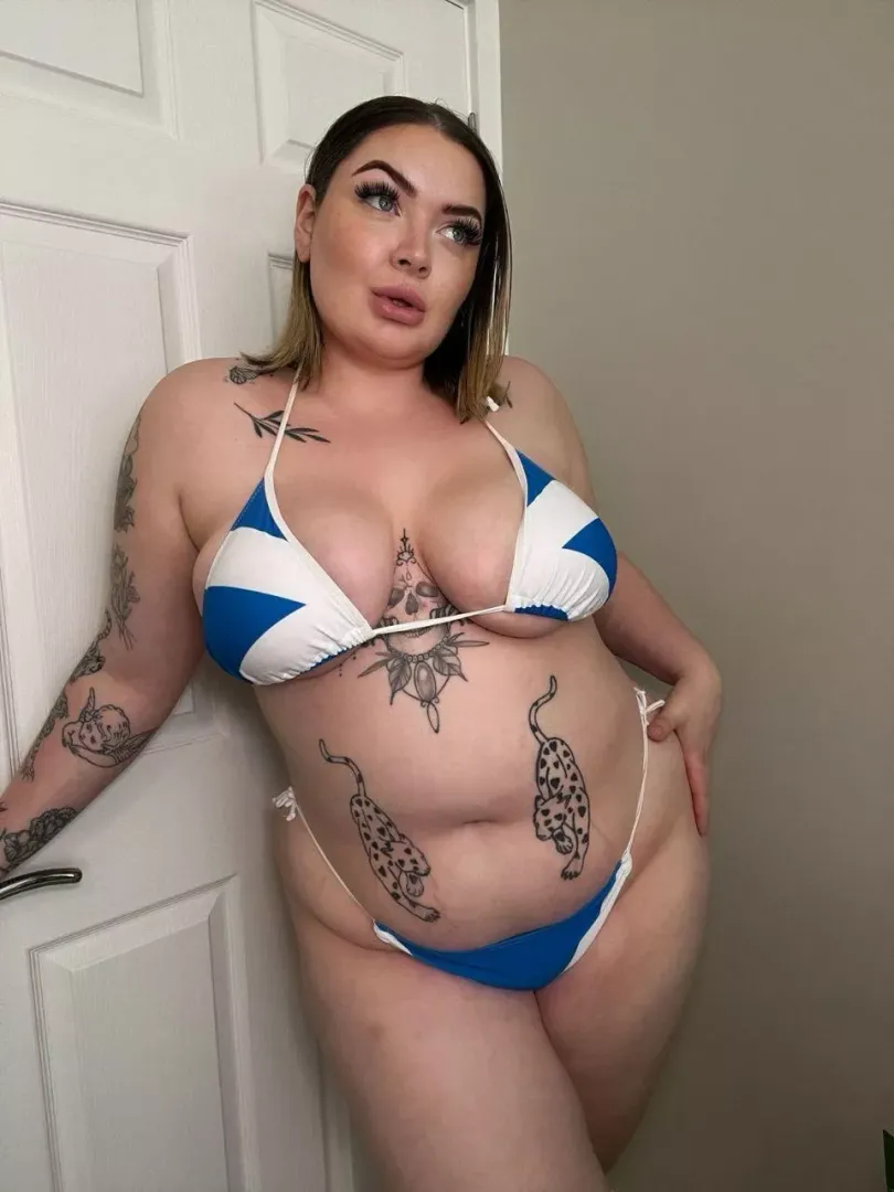 First thing you thought of when seeing my thick chubby body
