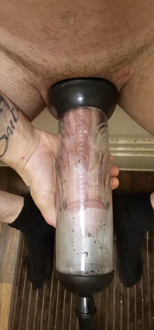 First time pumping, 🔗 in bio